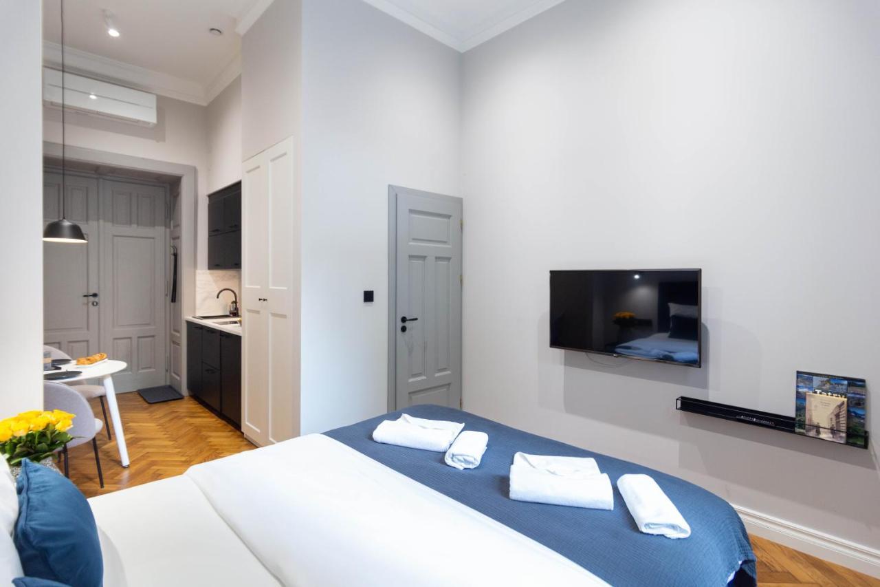 Nola Apartments Krasków Εξωτερικό φωτογραφία